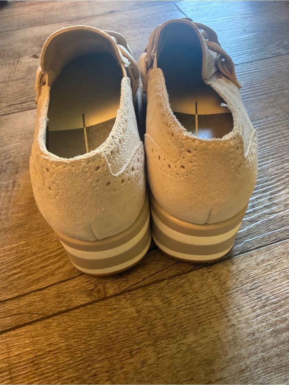 Dolce Vita Cream Suede Chain-Trim Slip-On Flats - Picture 6 of 7